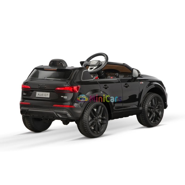 Audi Q7 Bambini 2x35W Telecomando 12V | Minicars.it